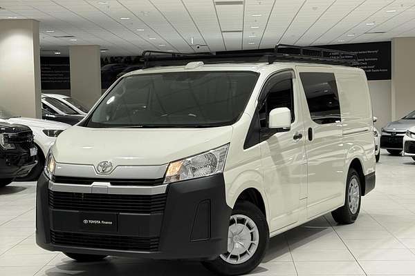 2024 Toyota Hiace GDH300R