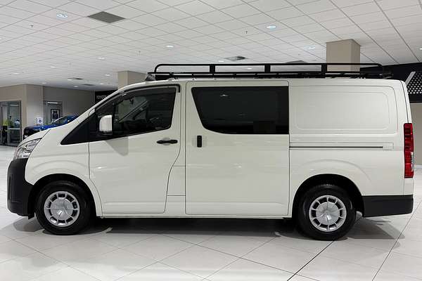 2024 Toyota Hiace GDH300R