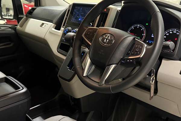 2024 Toyota Hiace GDH300R