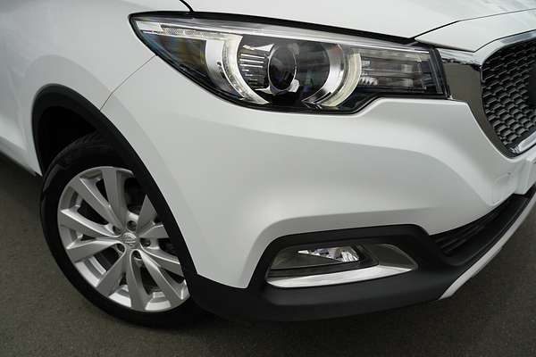 2023 MG ZS Excite AZS1