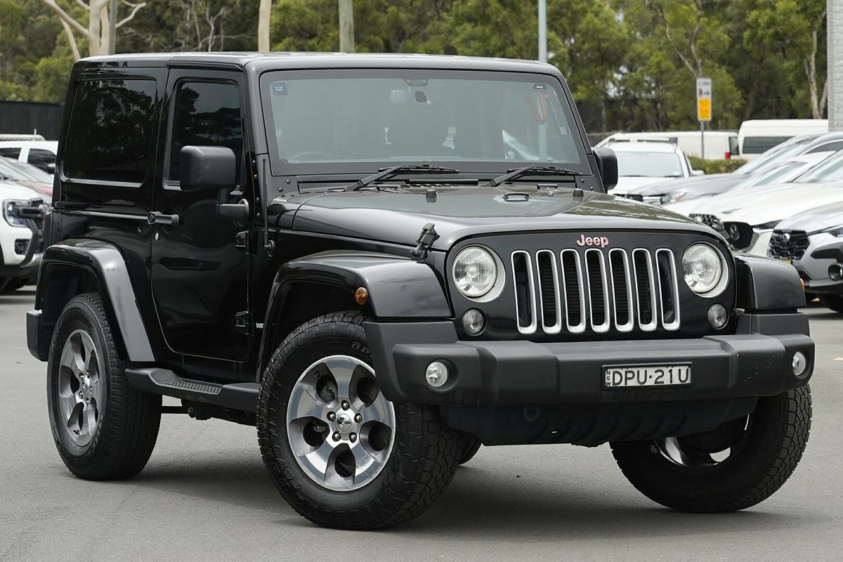 2017 Jeep Wrangler Overland JK