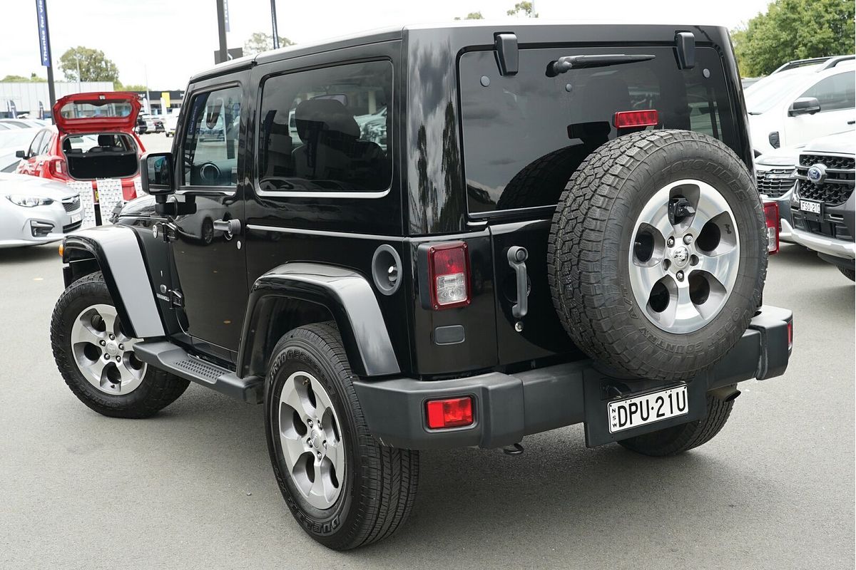 2017 Jeep Wrangler Overland JK