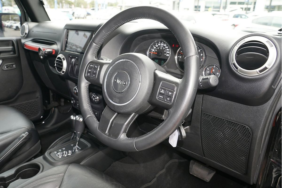 2017 Jeep Wrangler Overland JK