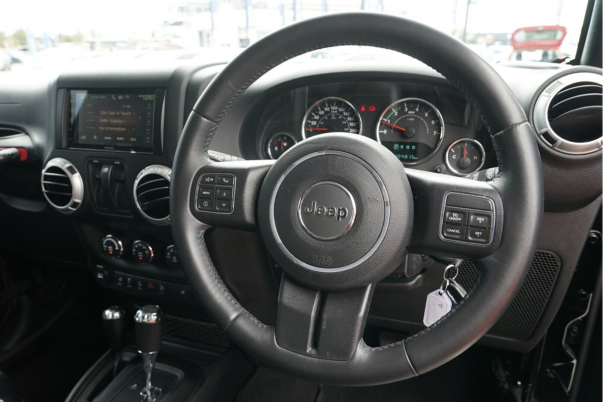 2017 Jeep Wrangler Overland JK