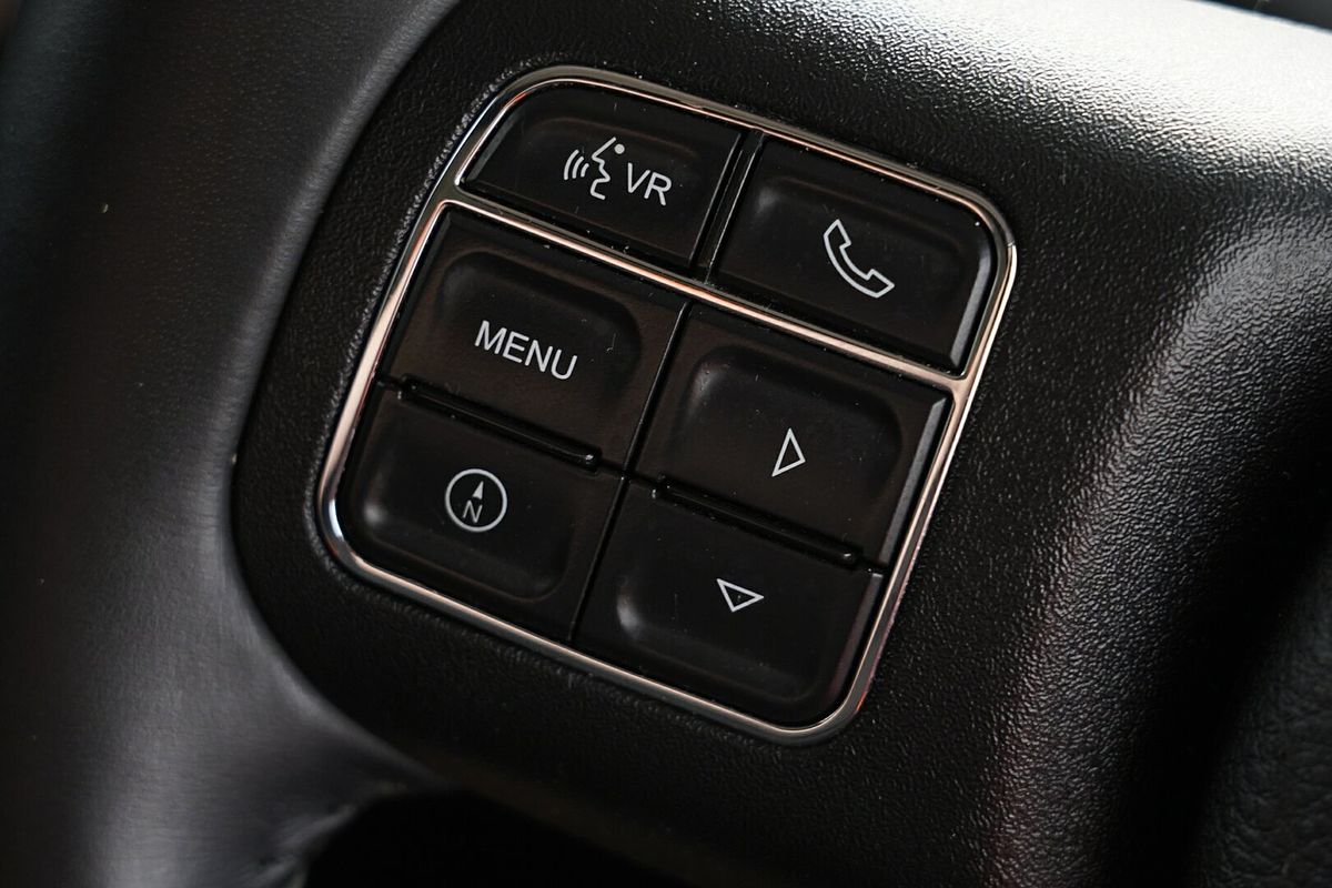 2017 Jeep Wrangler Overland JK