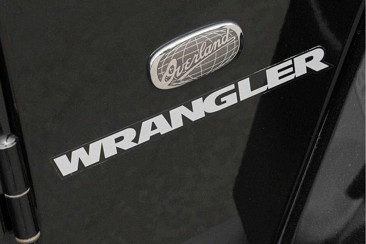 2017 Jeep Wrangler Overland JK