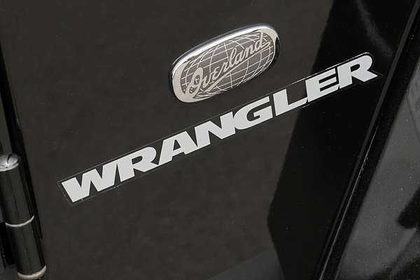 2017 Jeep Wrangler Overland JK