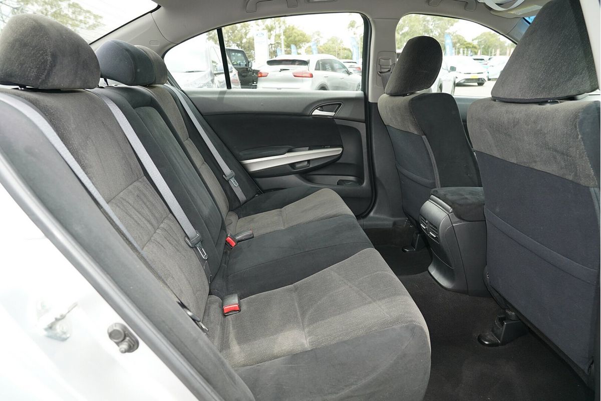 2010 Honda Accord VTi 8th Gen