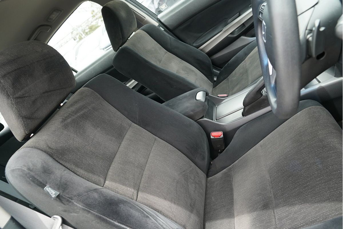 2010 Honda Accord VTi 8th Gen