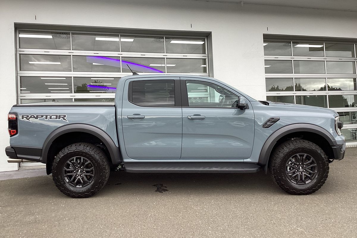 2025 Ford Ranger Raptor 4X4 3.0L