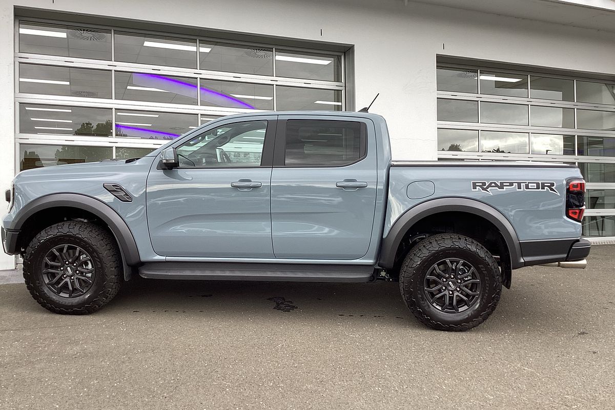 2025 Ford Ranger Raptor 4X4 3.0L