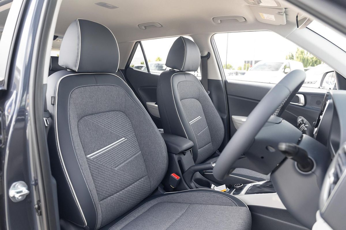 2025 Hyundai Venue Elite QX.V5