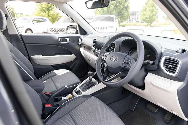 2025 Hyundai Venue Elite QX.V5