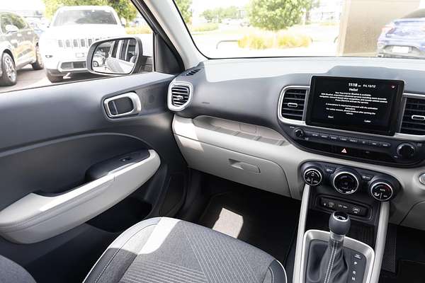 2025 Hyundai Venue Elite QX.V5