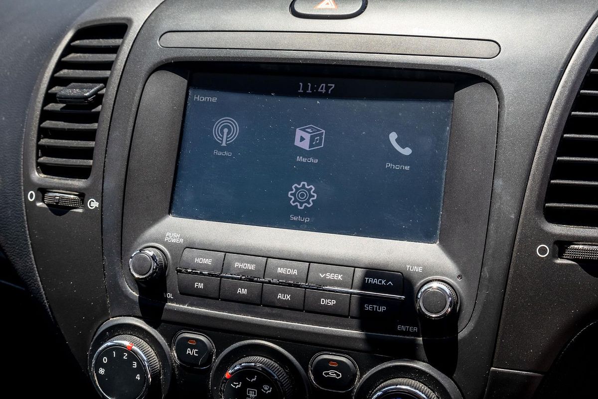 2017 Kia Cerato S YD