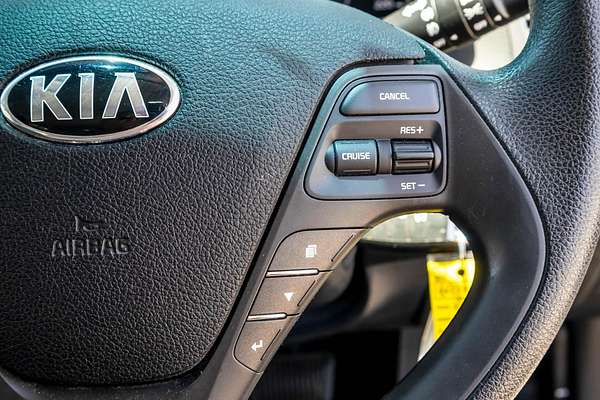 2017 Kia Cerato S YD