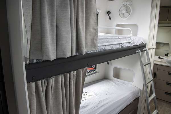 2025 Jayco JOURNEY CARAVAN 23.72-2.OB.JY-MY24