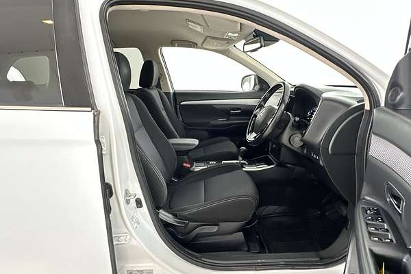 2017 Mitsubishi Outlander LS ZL