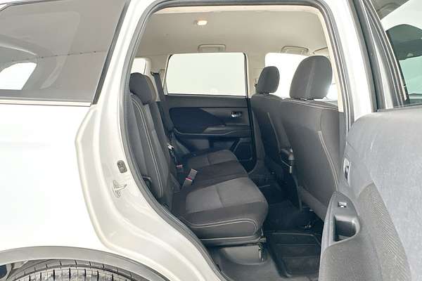 2017 Mitsubishi Outlander LS ZL