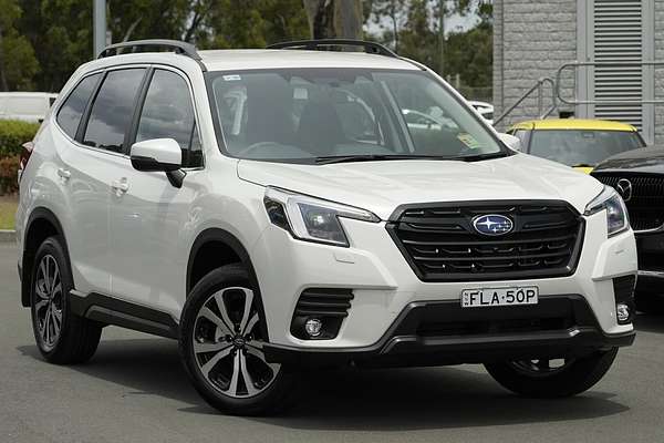 2024 Subaru Forester 2.5i Premium S5