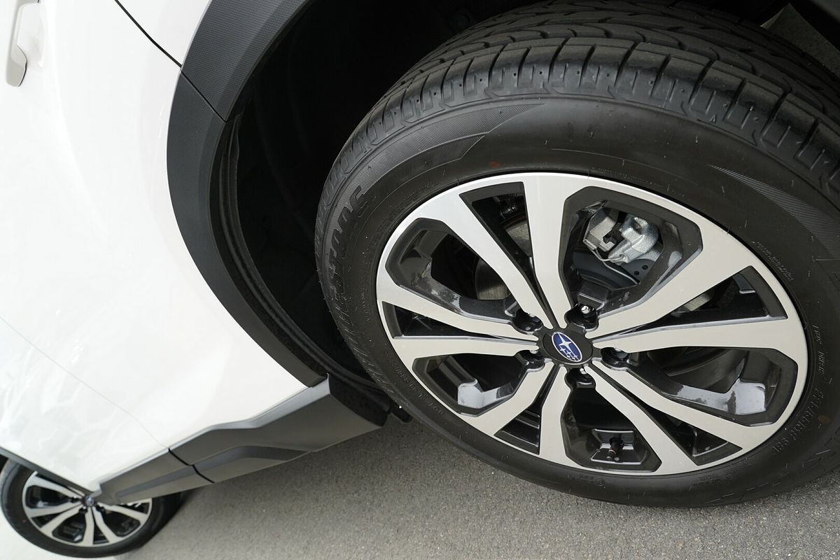 2024 Subaru Forester 2.5i Premium S5