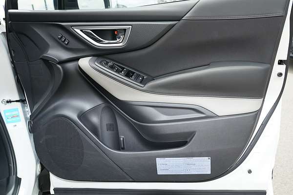 2024 Subaru Forester 2.5i Premium S5