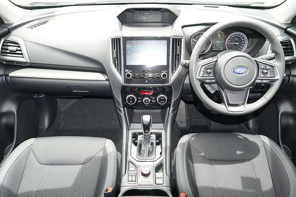 2024 Subaru Forester 2.5i Premium S5