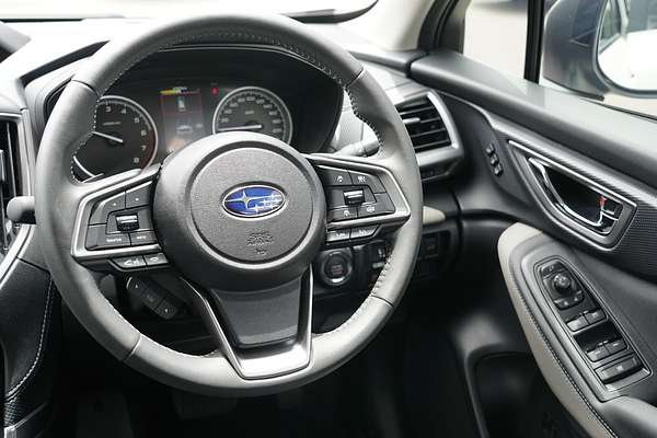 2024 Subaru Forester 2.5i Premium S5