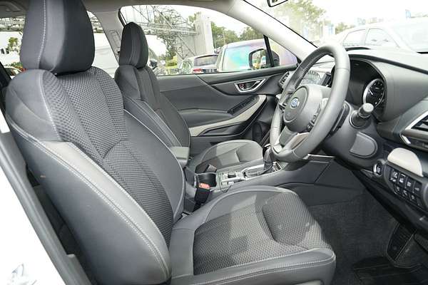 2024 Subaru Forester 2.5i Premium S5