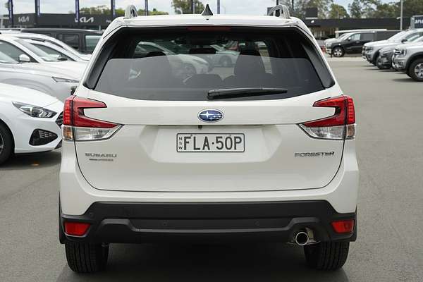 2024 Subaru Forester 2.5i Premium S5
