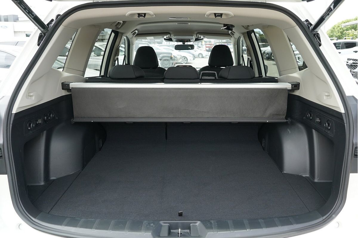 2024 Subaru Forester 2.5i Premium S5