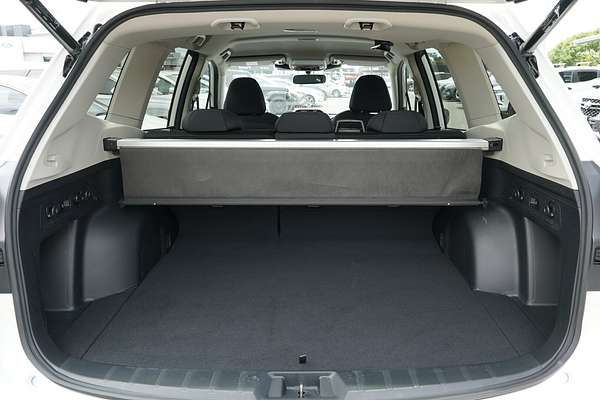 2024 Subaru Forester 2.5i Premium S5