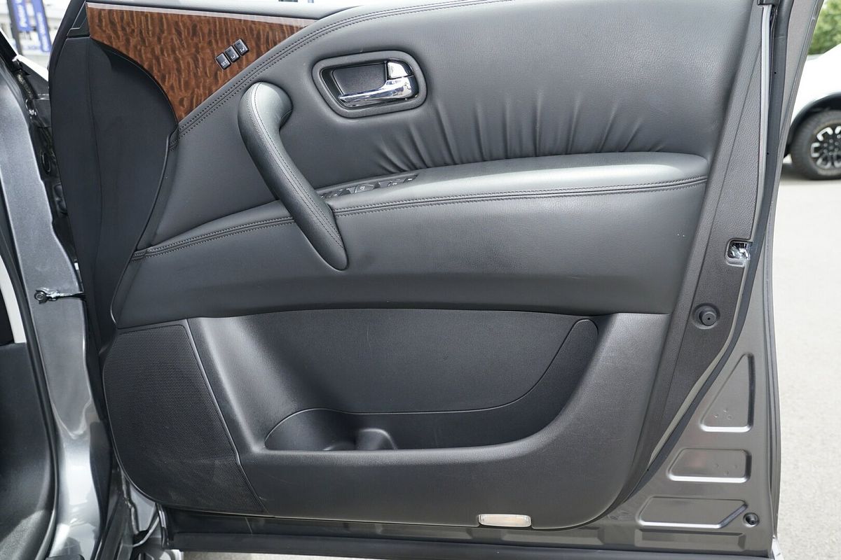 2023 Nissan Patrol Ti-L Y62