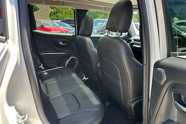 2016 Jeep Renegade Limited BU