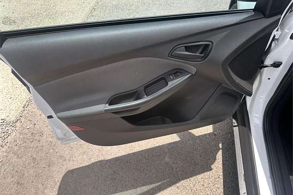 2012 Ford Focus Ambiente LW