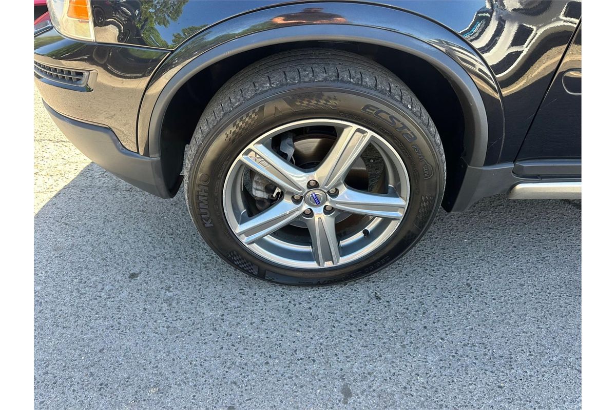 2011 Volvo XC90 R-Design