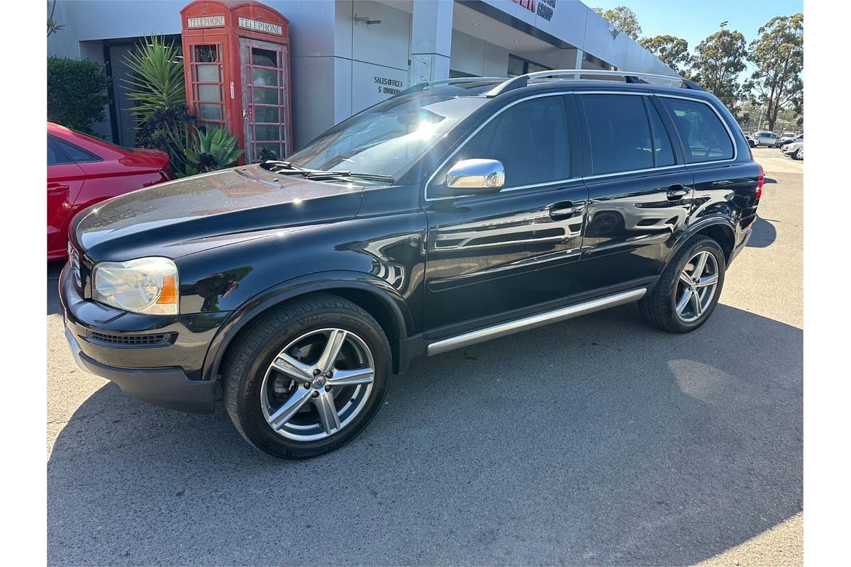 2011 Volvo XC90 R-Design