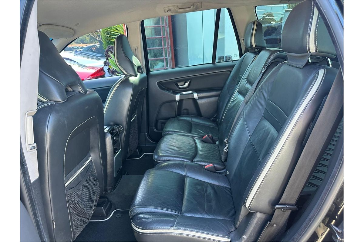 2011 Volvo XC90 R-Design