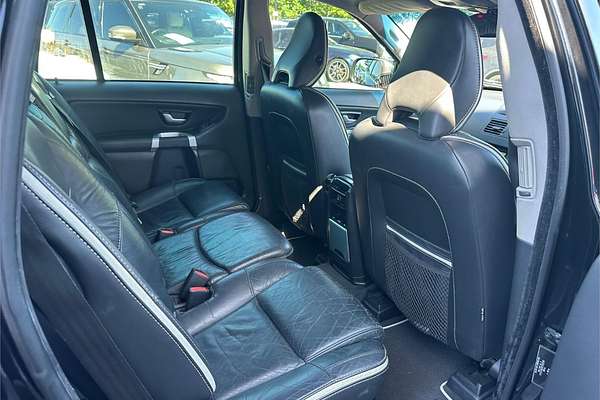 2011 Volvo XC90 R-Design