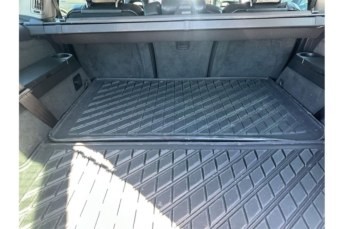 2011 Volvo XC90 R-Design