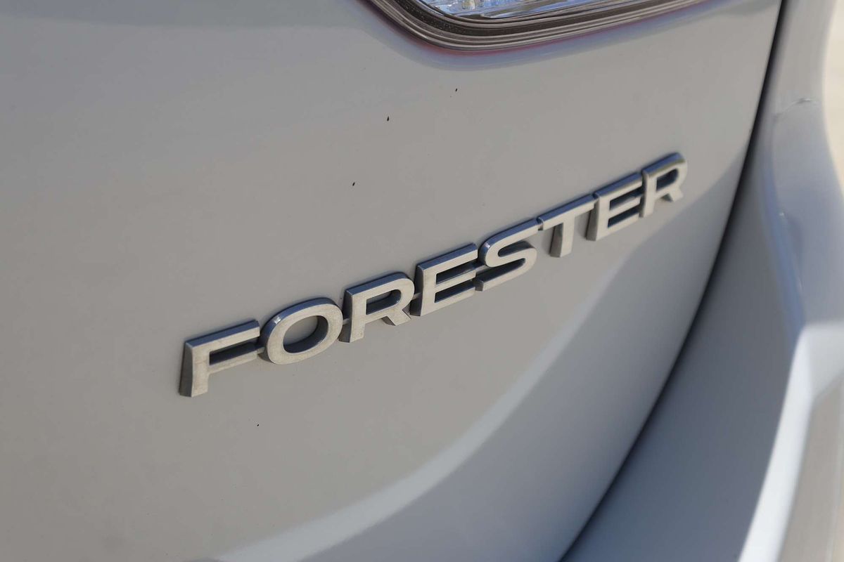 2021 Subaru Forester 2.5i-S S5