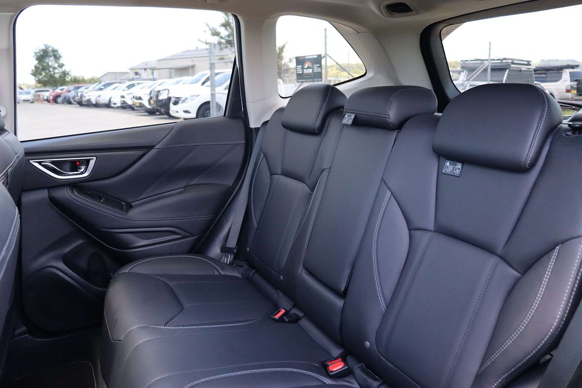 2021 Subaru Forester 2.5i-S S5