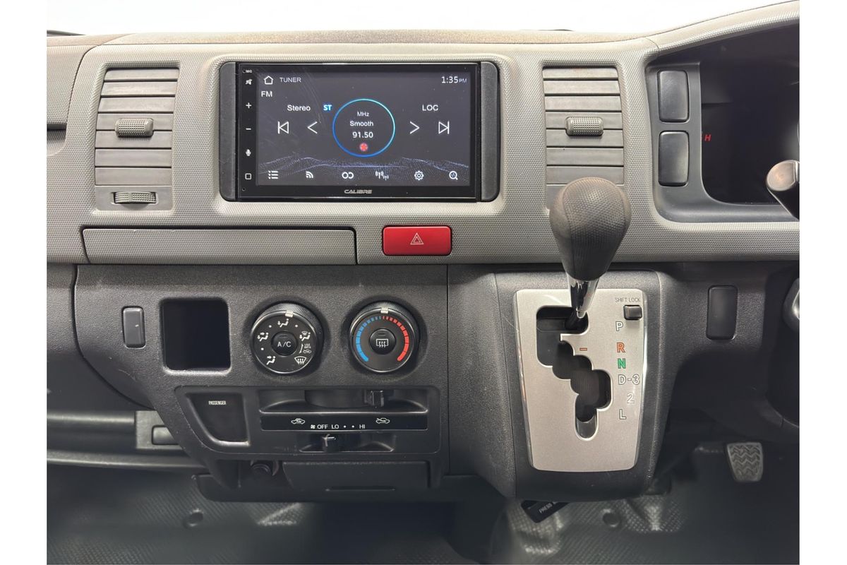 2010 Toyota Hiace