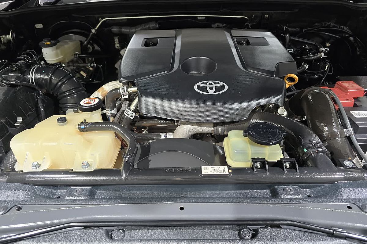 2021 Toyota Hilux SR GUN126R 4X4