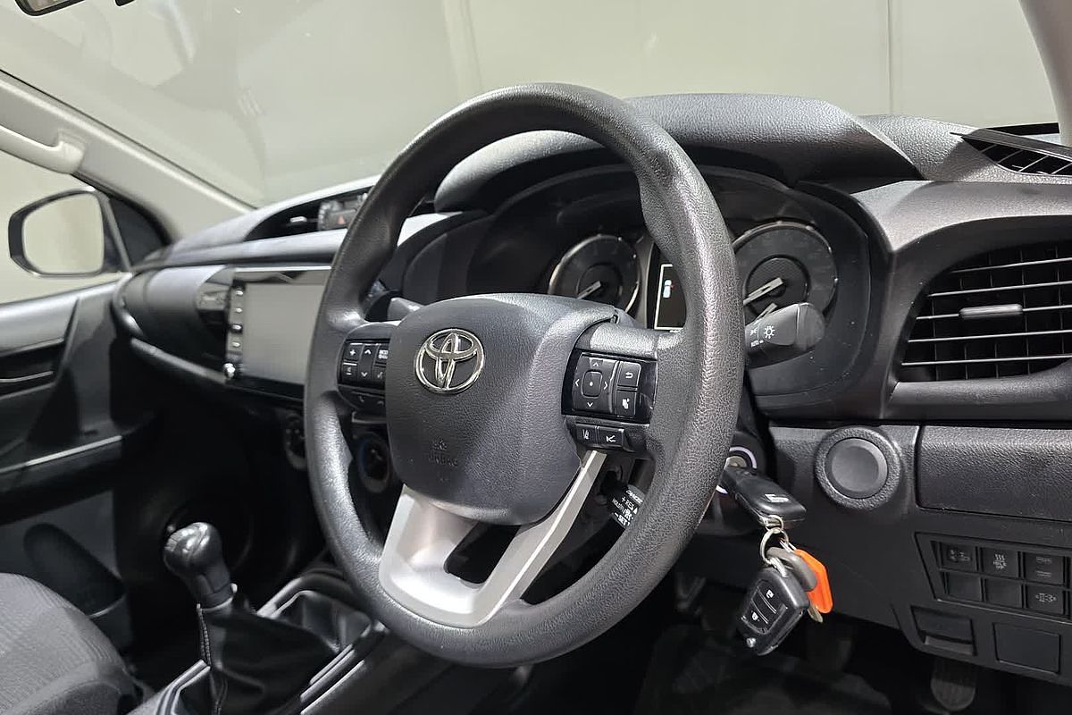 2021 Toyota Hilux SR GUN126R 4X4