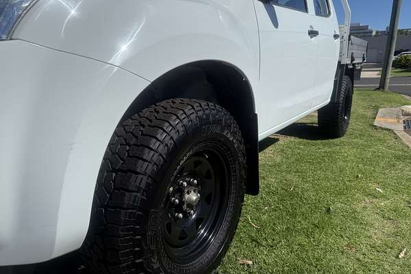 2016 Isuzu D-MAX SX 4X4