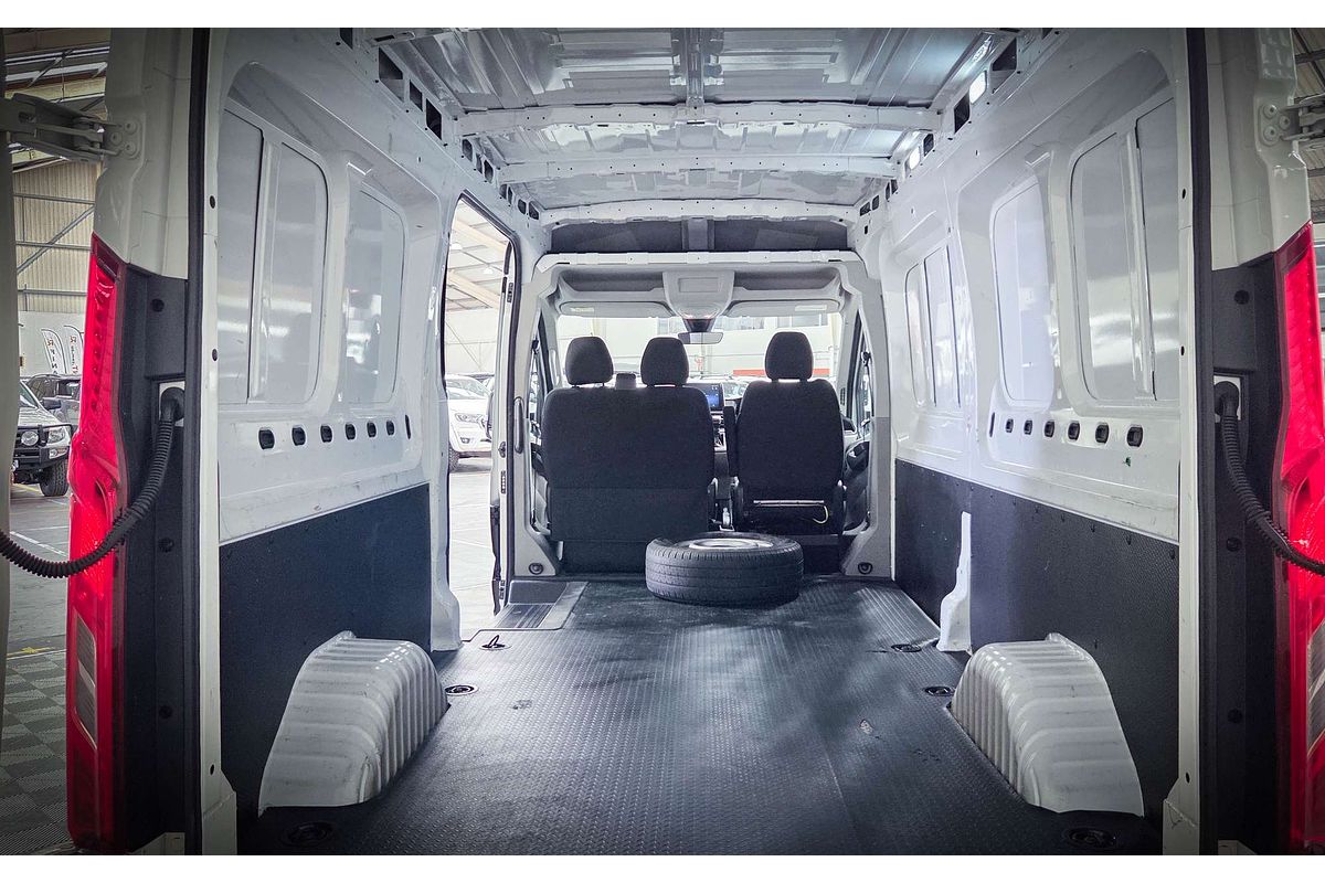 2021 LDV Deliver 9 MWB Mid Roof