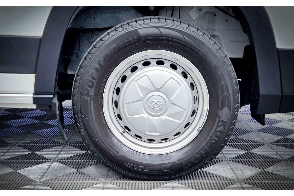 2021 LDV Deliver 9 MWB Mid Roof