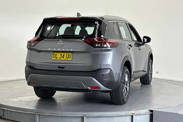 2024 Nissan X-TRAIL ST T33