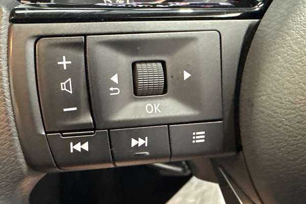 2024 Nissan X-TRAIL ST T33